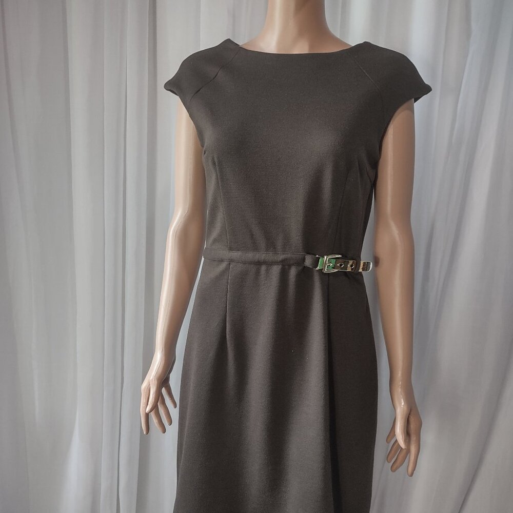 JLo by Jennifer Lopez Stretchy brown pencil dress with gold buckle size 10